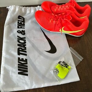Nike Track & Field Shoes W/Spikes~ Excellent Condition